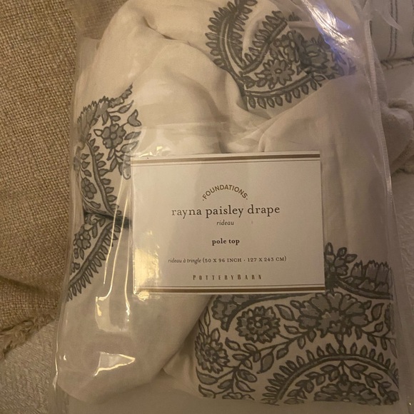 Pottery Barn Rayna Paisley Drape - Picture 4 of 8